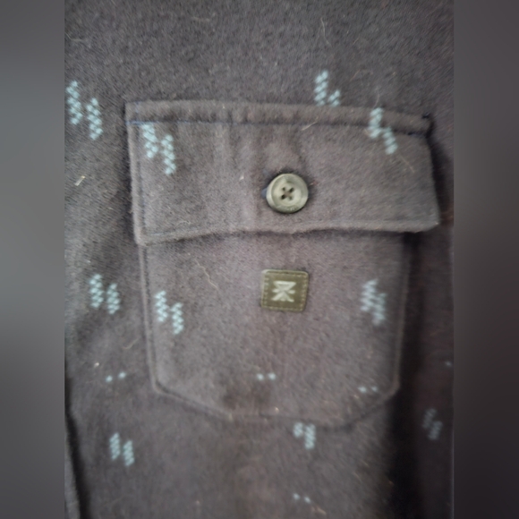 Roark Long Sleeve Shirt - Picture 2 of 6